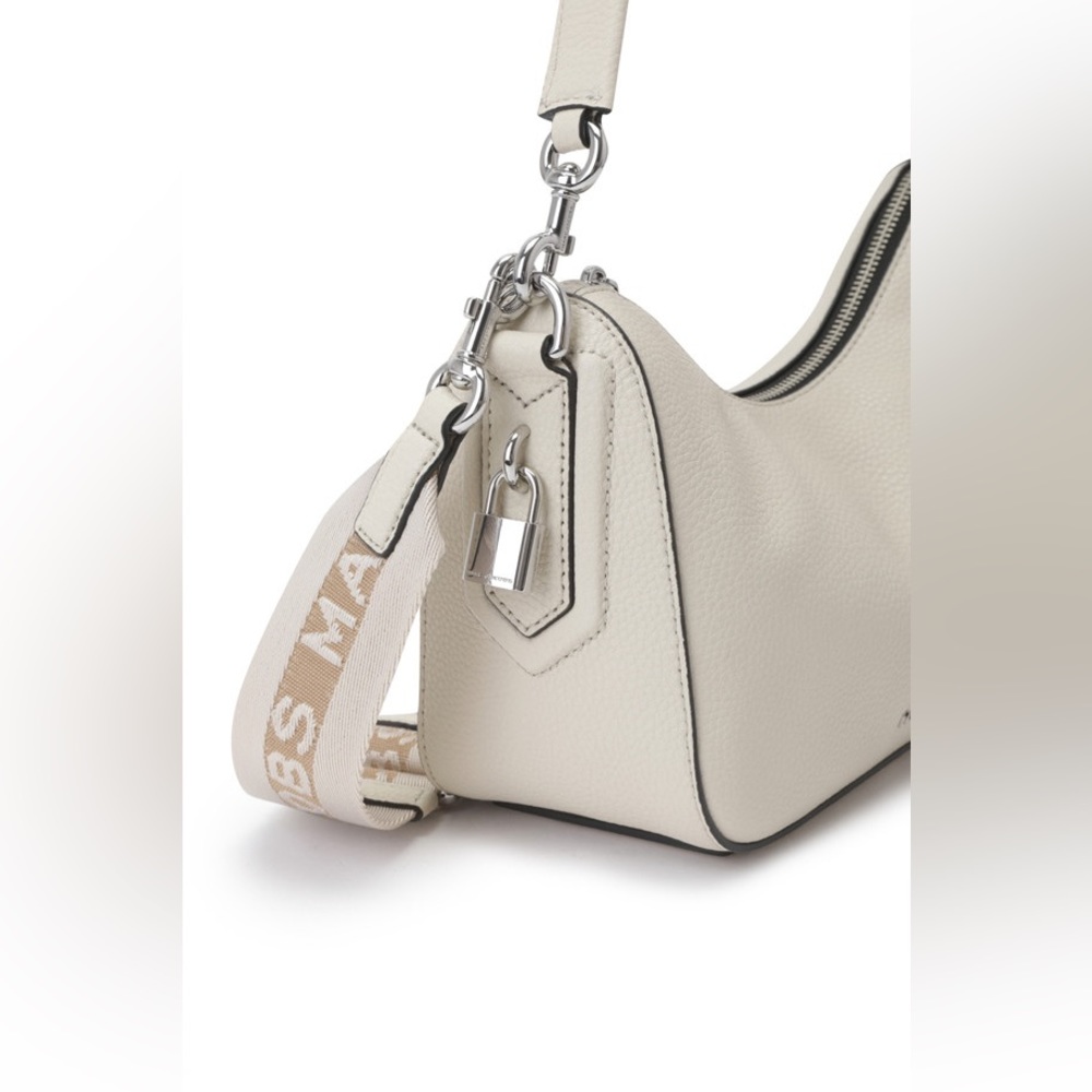 Marc Jacobs convertible shoulder hobo bag/purse with logo strap in marshmallow - Picture 8 of 12